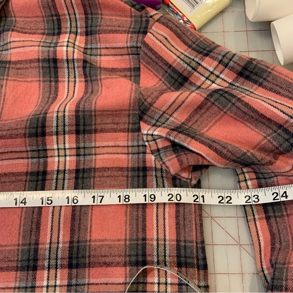 Women’s custom Janis Joplin Upcycled Pink Plaid Flannel Band Shirt. Sz M-L - Picture 7 of 10